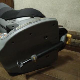 コンビ　ゼウスターン チャイルドシートの画像