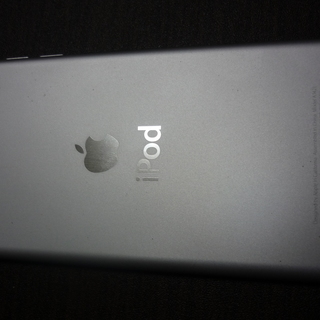 Apple iPod touch 16GB の画像