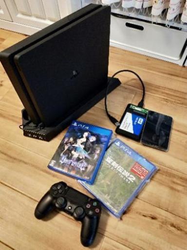 1TR PS4+外付けHDD+専用台座付き