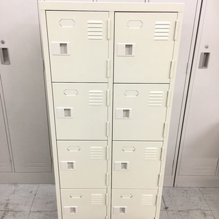 中古良品　シューズロッカー　８人用　スチール下駄箱　扉付　中板付...