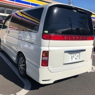 コミコミ価格！VQ25 エルグランド2.5　4WD　車検付き　ナビ、バックカメラ、両サイド自動ドア！8人乗りの画像