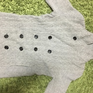 セーター ニットの画像