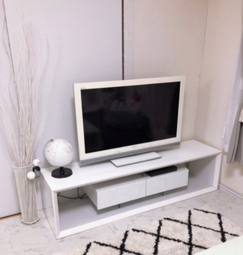 訳ありホワイトテレビボード！通常59800円ヲ19800円で大奉仕！引取り家具！