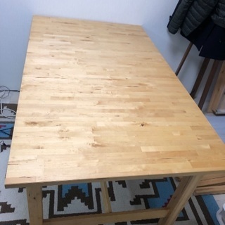 IKEAダイニングテーブル