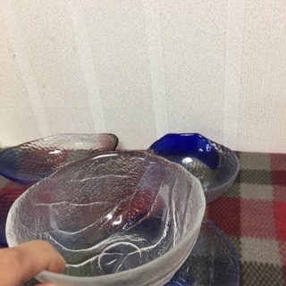 ガラスのお皿6点セットの画像