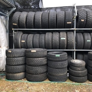 中古タイヤ四駆 ランクル パジェロ ジープ