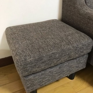 3人掛けソファ&チェスト付きの画像