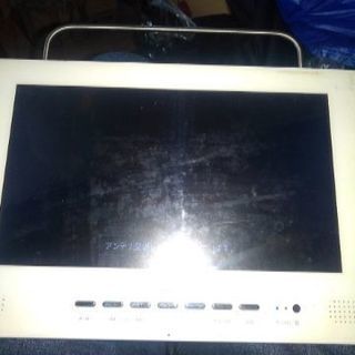 防水10インチフルセグチューナー搭載ポータブルDVDプレーヤーF...