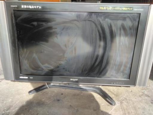 直接引き取り限定!!SHARPの32インチ液晶テレビです!