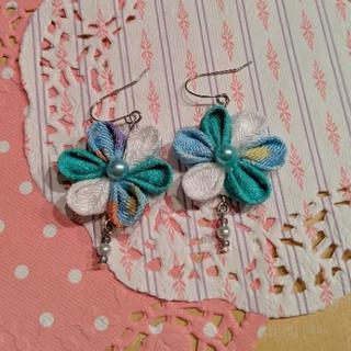 つまみ細工ハンドメイド　ピアス