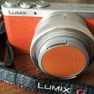 良品 ！再！最終値下げ! ★おまけ7358円相当付★ パナソニック Panasonic LUMIX DMC-GM1K レンズキット（オレンジ）デジタル一眼　ミラーレス　取説・箱・付属品完備 の画像
