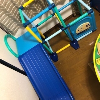 ジャングルジム