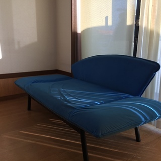 OSLO　オスロ 　ベッドにもなる、リクライニング　ソファ カウチ