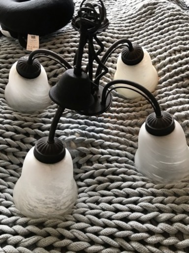 4灯シャンデリア(LED電球付き)【値下げ】