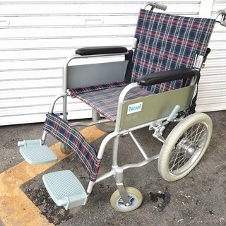 ○☆値下げしました☆ 車いす 幸和製作所 TacaoF B-40