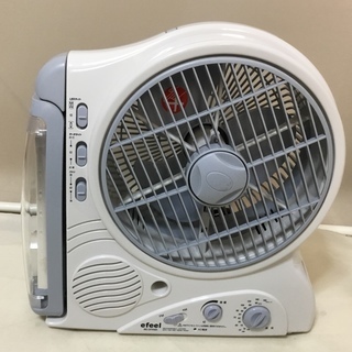 ＜超美品＞アイリスオーヤマ・LEDライト、ラジオ付き・充電式ファ...