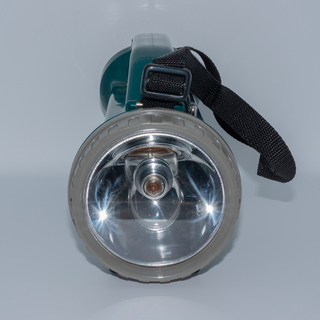 【未使用】AM／FMラジオ付きレジャーライト　懐中電灯の画像