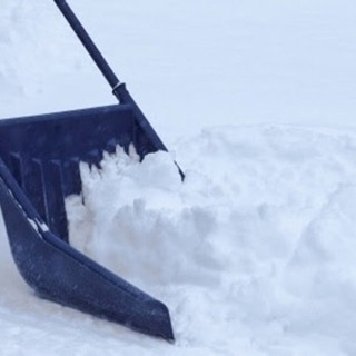 雪掻き致します。 除雪お手伝いいたします