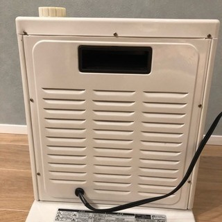 電気ストーブ（2段切替 800W/400W ホワイト DS-D084）の画像