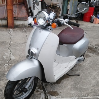 ☆☆ホンダジョルノクレア　AF54　シルバー　水冷4スト　丸目の...