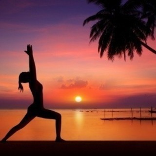 明日のyoga lessonのお知らせ♡の画像