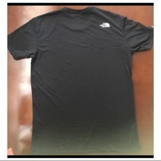 ザノースフエィス Tシャツ 大人気のボックスロゴの画像