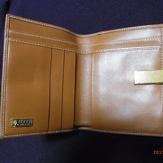 GUCCI財布の画像
