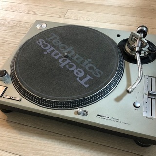 Technics ターンテーブル SL-1200-MK5 2台セットの画像