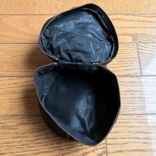 化粧ポーチの画像