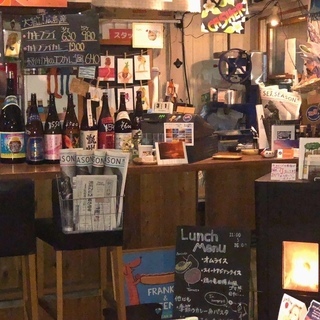 カジュアルな カフェ＆ダイニングバー　次のステップアップに伴い スタッフ募集！！の画像
