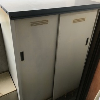 【府中市 外置き用物置  ¥0】