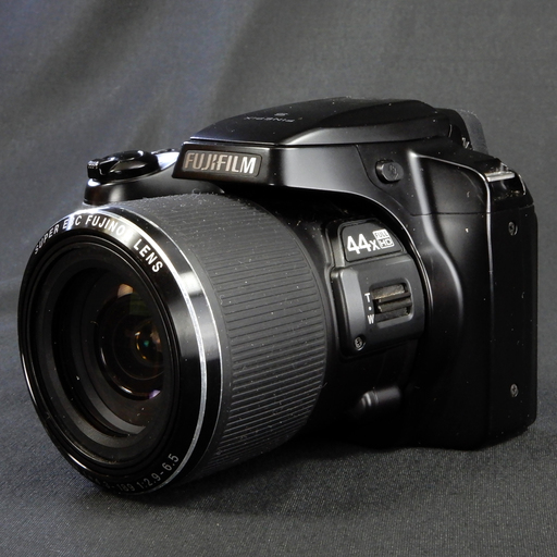 Fujifilm デジタルカメラ FINEPIX S8400 1620万画素 光学44倍ズーム (単三電池仕様)  Used