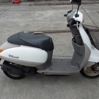中古ホンダタクト　走行４９８４㌔㍍　箱入り新品バッテリーつけます。