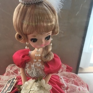 レトロ フランス人形 ガラスケース入りの画像