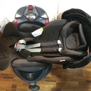 【取引先決定】チャイルドシート　ベビーシート　アップリカ Aprica フラディアＳ Fladea S おまけで抱っこ紐付けますの画像