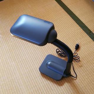 デスクスタンドです