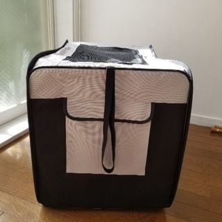 ケージ　折り畳み　ほぼ未使用新品の画像