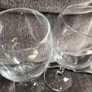 ワイングラスの画像