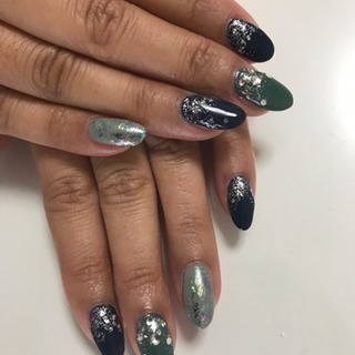 ジェルネイルしませんか？ - 美容