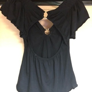 d.i.a 黒トップスの画像