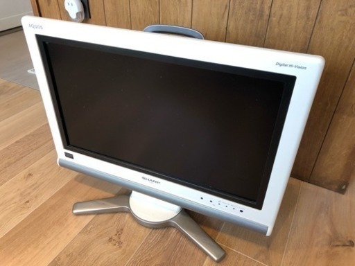 シャープ 20V型 液晶 テレビ（AQUOS LC-20D10-B ハイビジョン 2007年モデル）