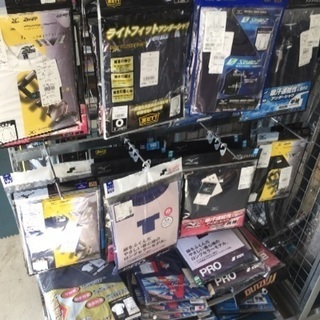 アンダーシャツあるだけ全部半額！