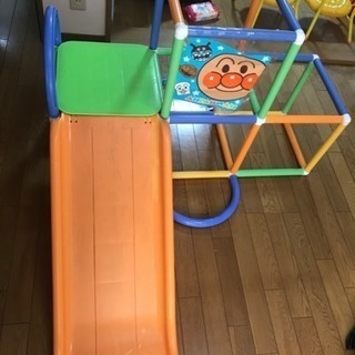 アンパンマン ジャングルジム 滑り台【値下】