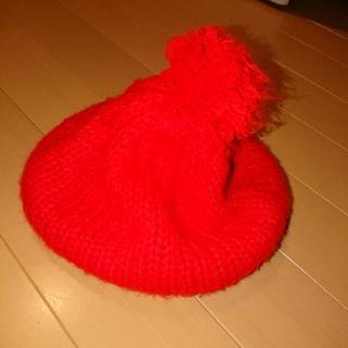 無料❗赤色？朱色？ニット帽の画像