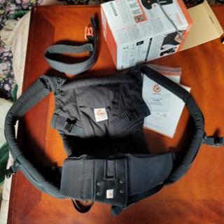 【値下げしました】エルゴベビーアダプトの画像