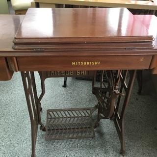 MITSUBISHI 足踏みミシンテーブル台