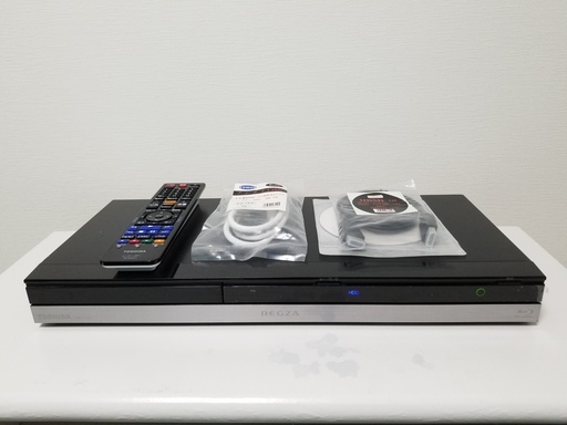 ☆東芝レグザ♪1TB\u0026Wチューナー♪DBR-Z320☆