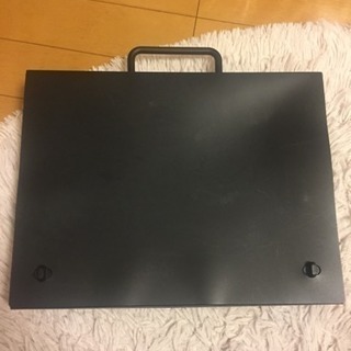 エトランジェ ディ コスタリカ ブリーフケース 黒の画像