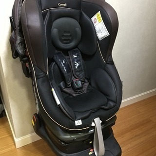 コンビ チャイルドシートお譲り致します