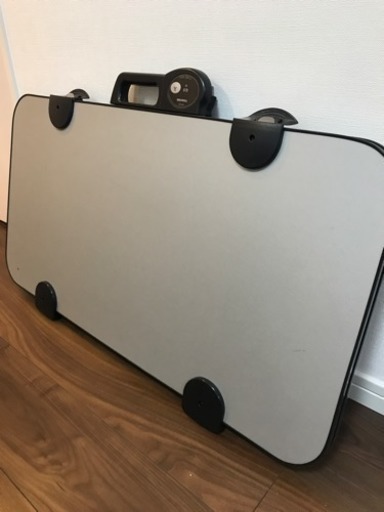 ズボンプレッサー 東芝